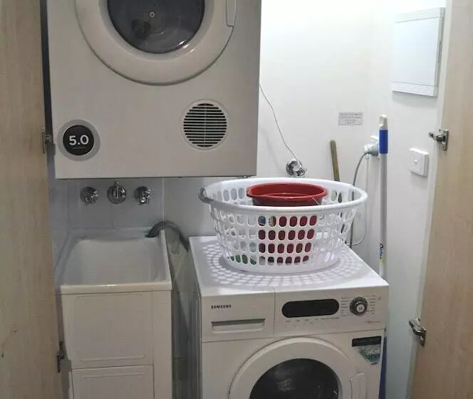 Beachside Holiday Apartments