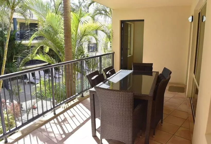 Beachside Holiday Apartments