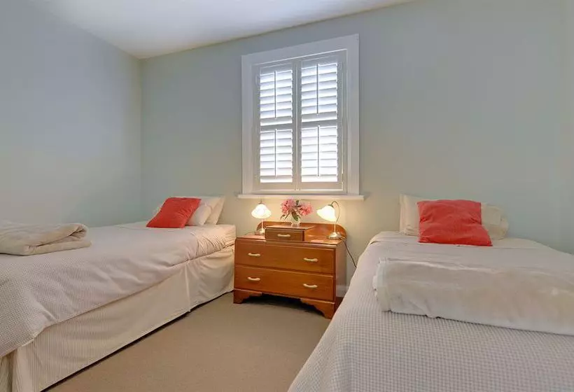 مبيت وإفطار Mt Lyell Anchorage