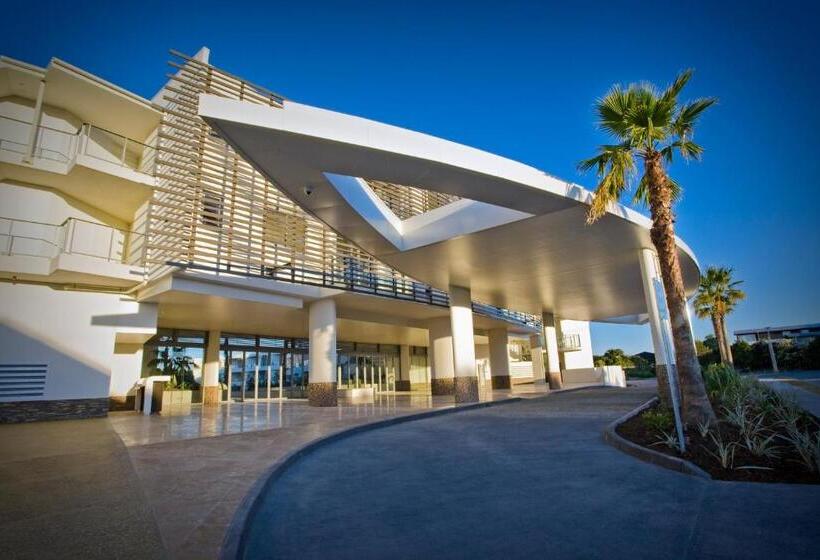 Cotton Beach Resort  Tweed Coast Holidays ®