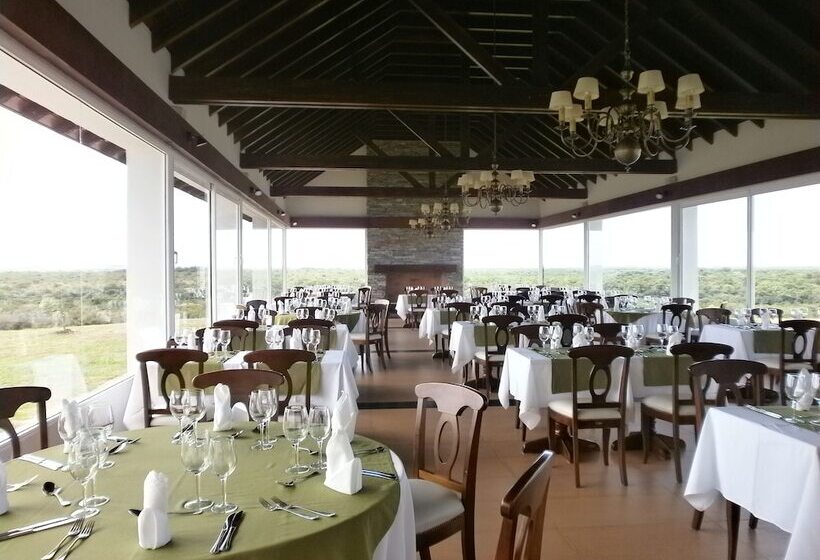 Otel Altos Del Arapey All Inclusive, Golf & Spa