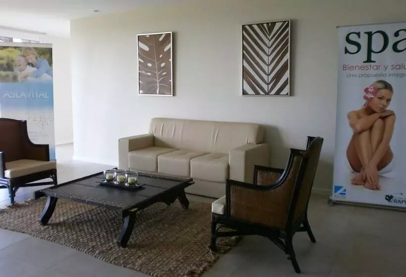 호텔 Altos Del Arapey All Inclusive, Golf & Spa