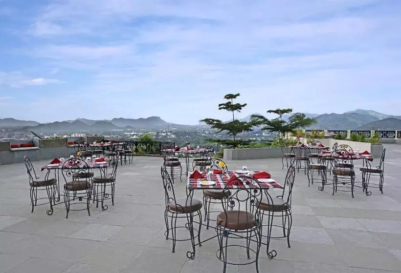 Hotelli Bhairavgarh Palace Udaipur
