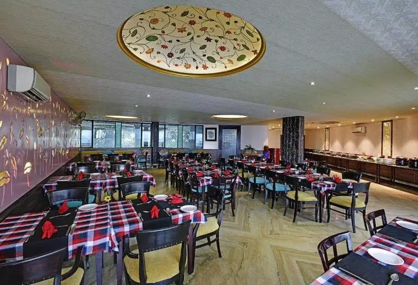 Hotelli Bhairavgarh Palace Udaipur