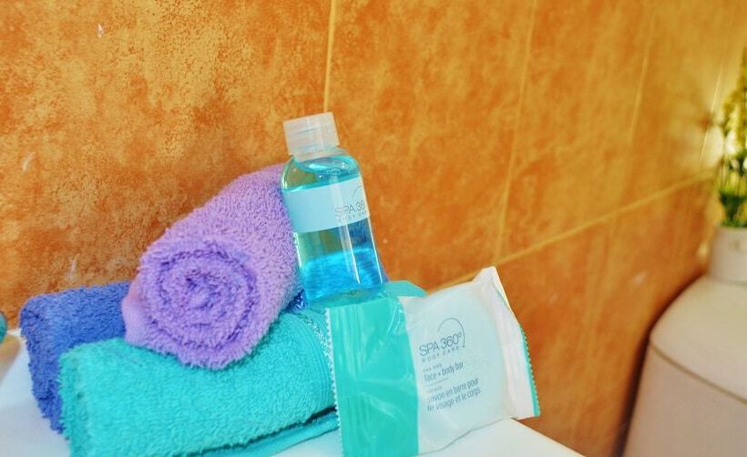 فندق Corales Suites