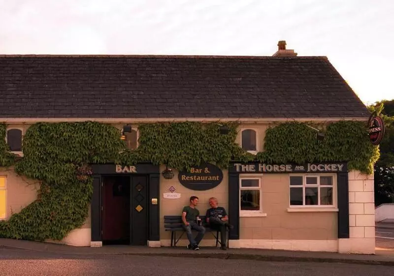호텔 Horse & Jockey