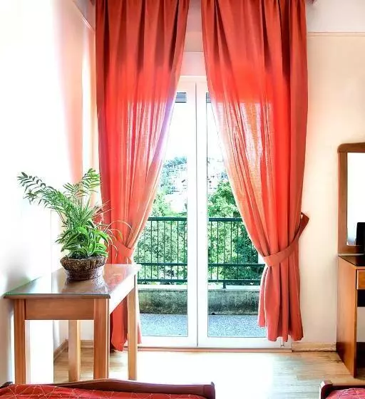 Keletron Hotel Bike And Motorcycle Friendly