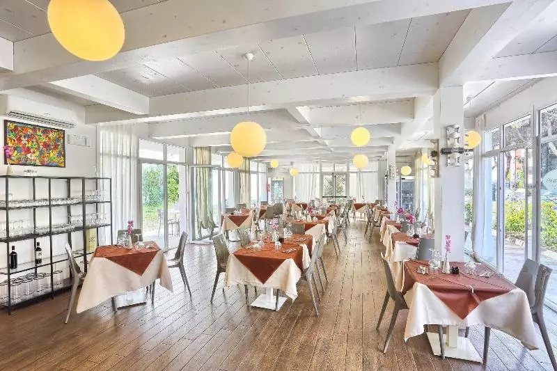 בית מלון כפרי La Pineta