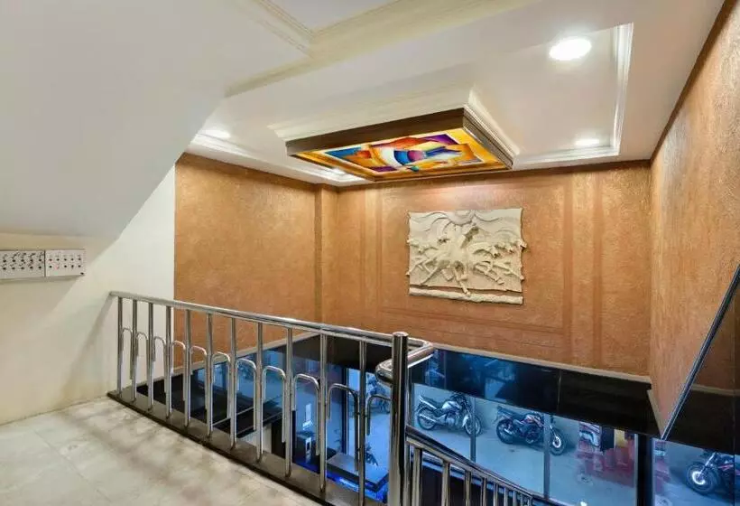 בית מלון כפרי Mannars Yatri Nivas