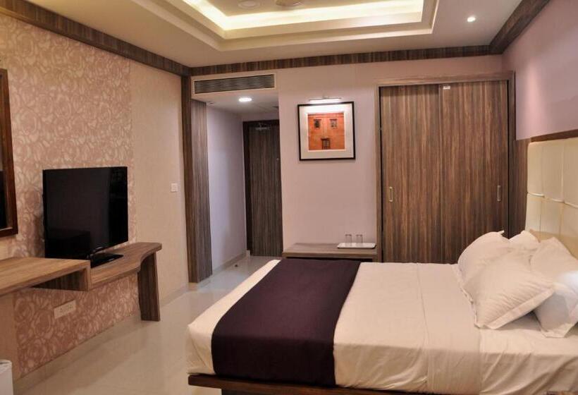 ホテル Panaji Residency