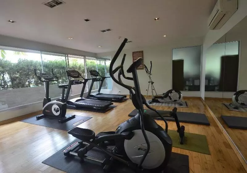 Отель Sakorn Residence And