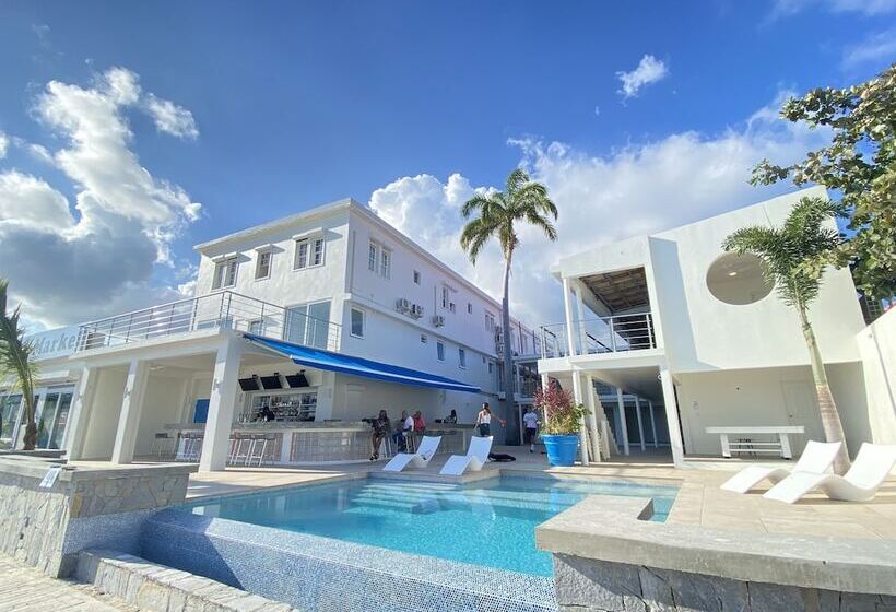 هتل Seaview Beach