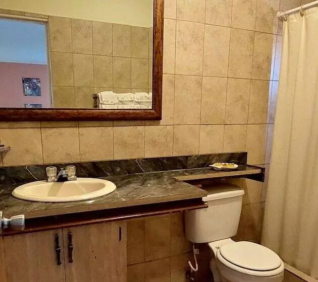 Отель Seaview Beach