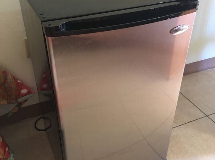 هتل Seaview Beach