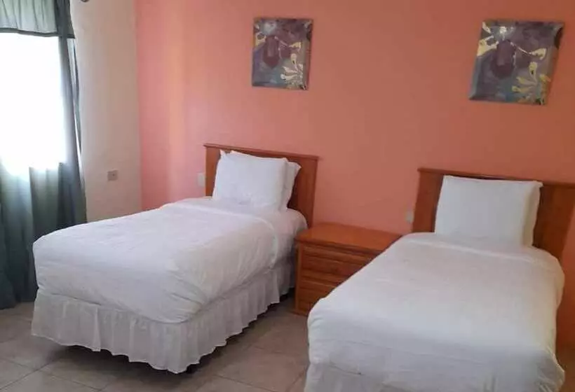 Отель Seaview Beach