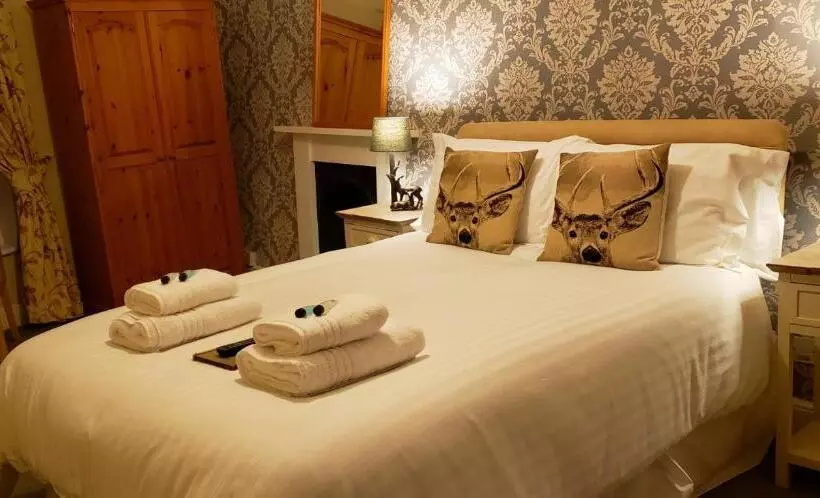 هتل The George Inn