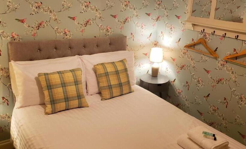 호텔 The George Inn