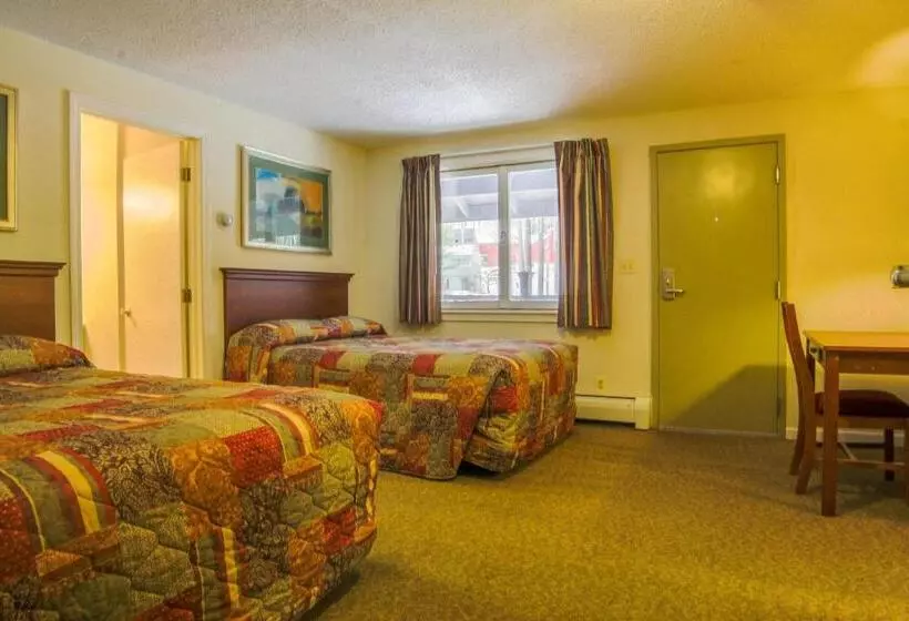 ホテル The Upper Pass Lodge At Magic Mountain