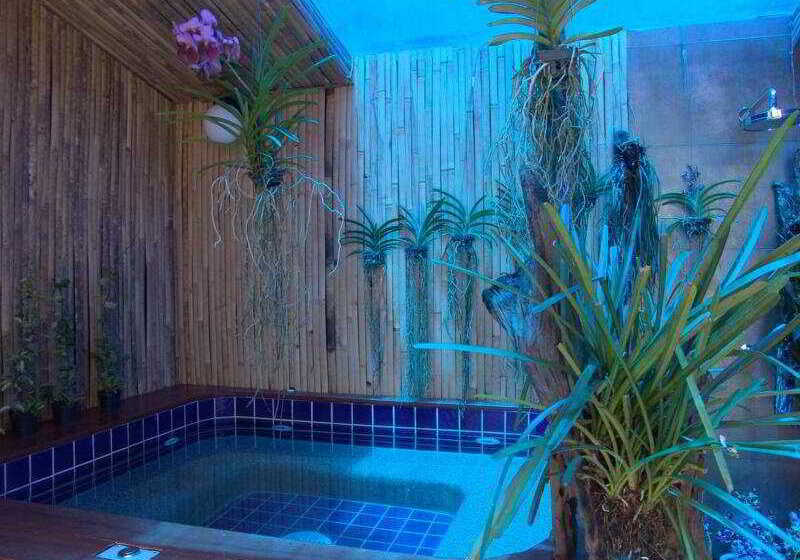 בית מלון כפרי The Venue Residence   Sha Extra Plus