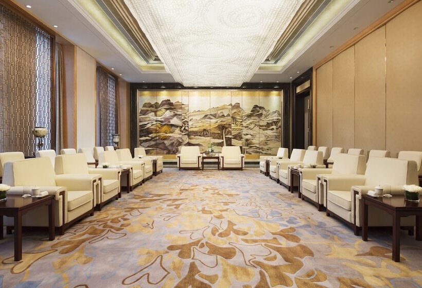 ホテル Wanda Realm Harbin