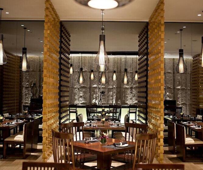 ホテル Wanda Realm Harbin