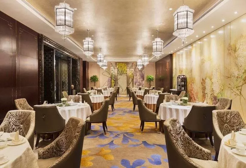 ホテル Wanda Realm Harbin