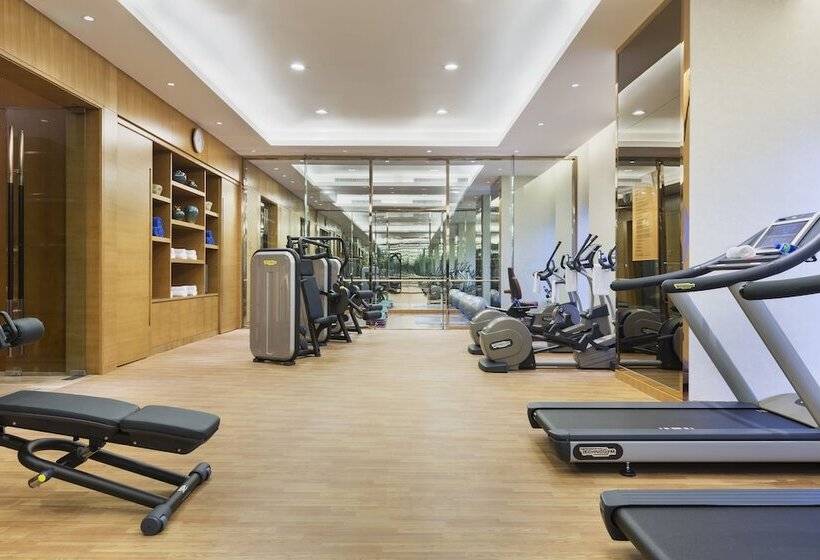 ホテル Wanda Realm Harbin