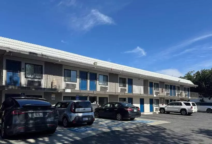 Motel 6simi Valley, Ca