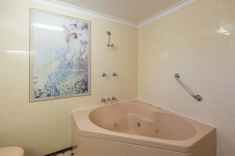 فندق على الطريق Mid City Motor Inn