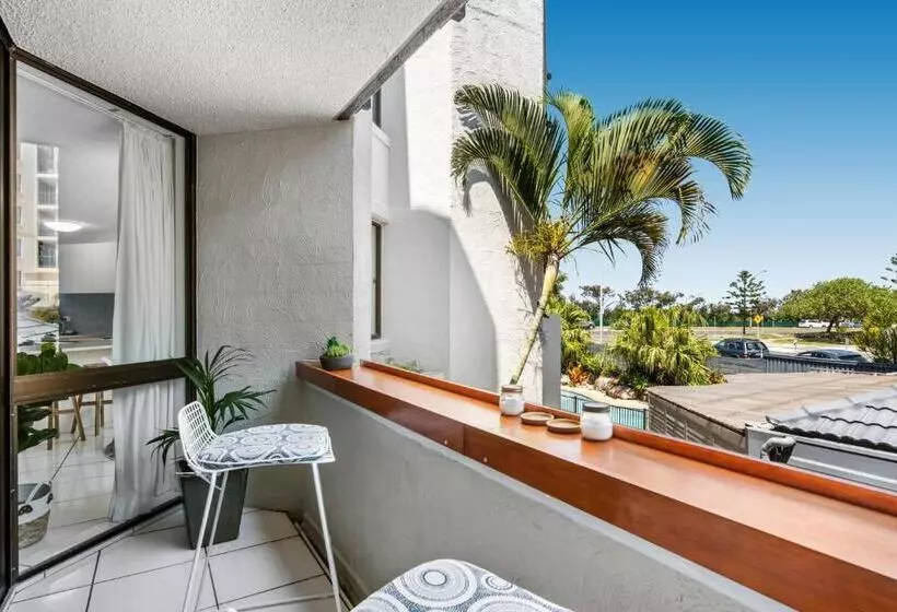 Mylos Holiday Apartments