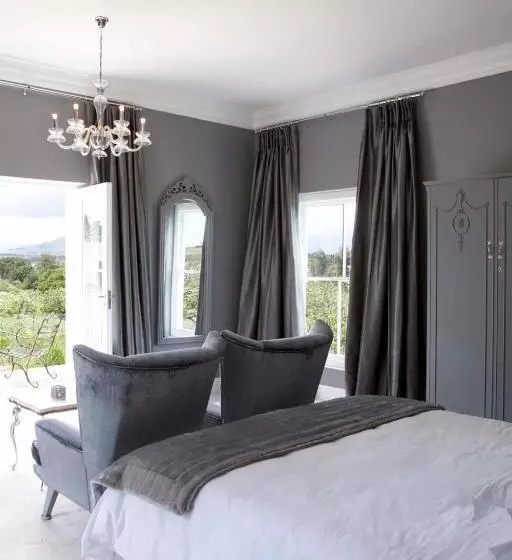 پانسیون Hawksmoor House