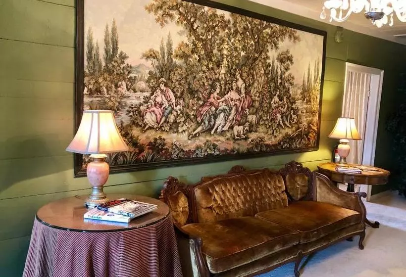 Пансион Rabun Manor Resort