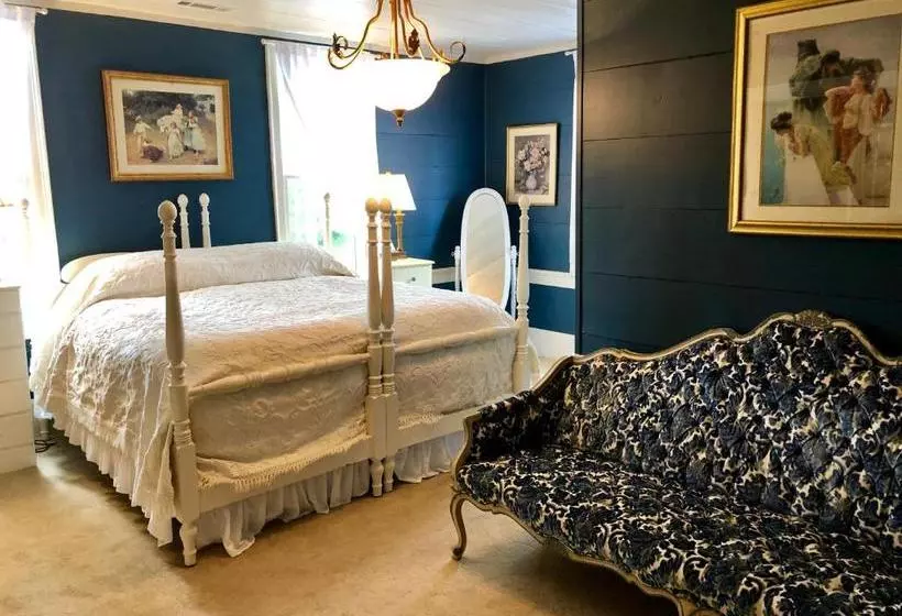 Пансион Rabun Manor Resort