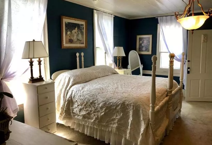 Пансион Rabun Manor Resort