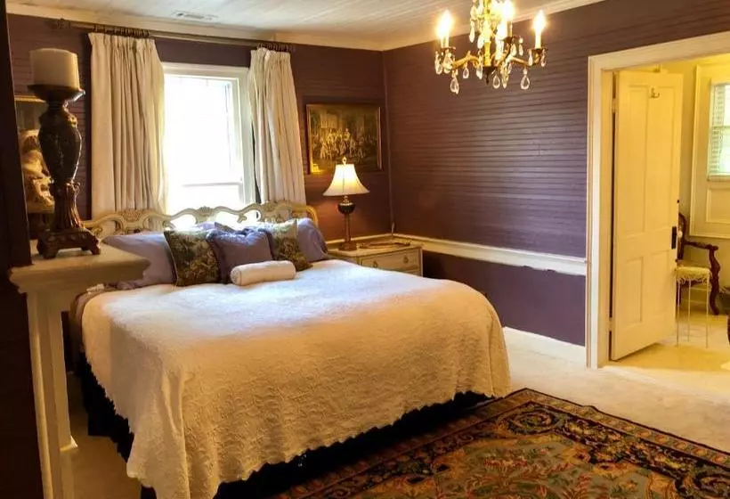 Пансион Rabun Manor Resort