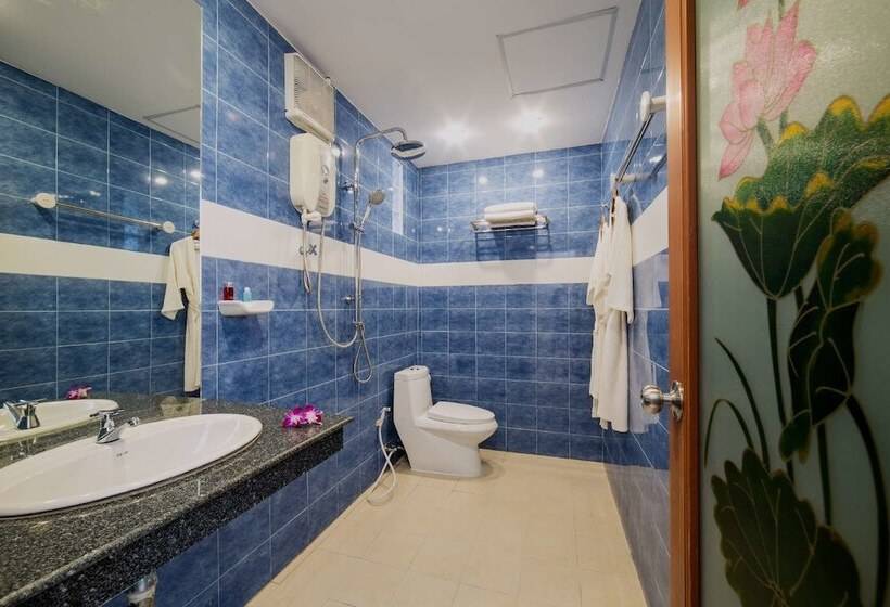 Курорт Ma Maison Boutique Hotel. In Phuket