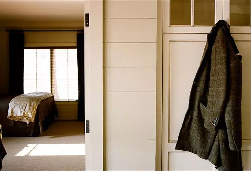 Курорт Pursell Farms