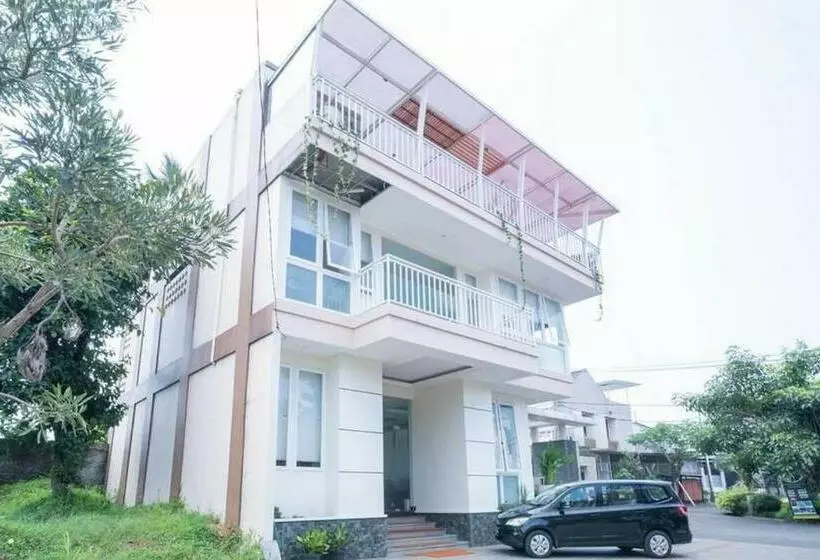 Hôtel Koolkost At Batutulis Bogor 2