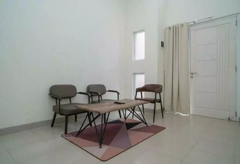 Hôtel Koolkost At Batutulis Bogor 2