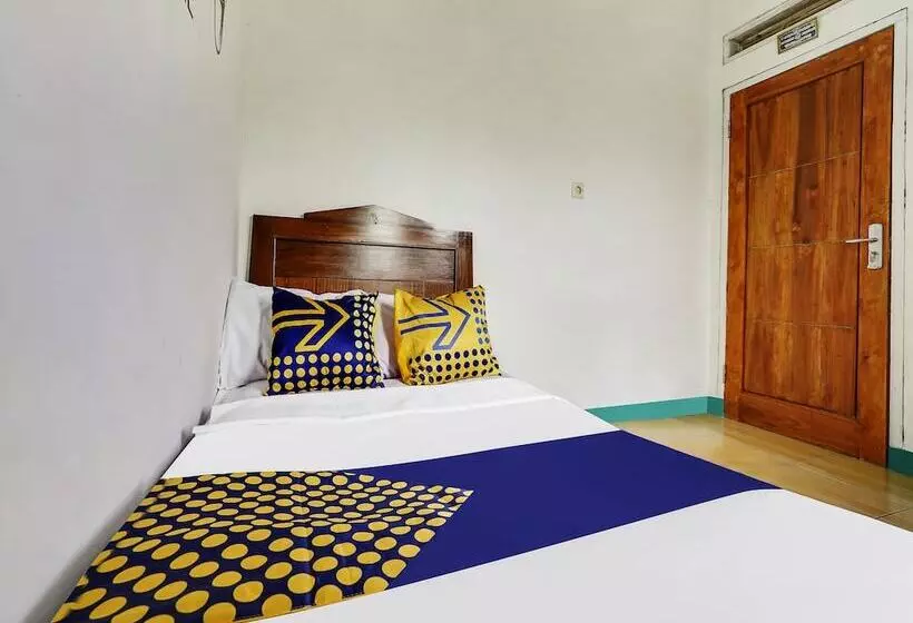 Hotelli Oyo Homes 91128 Desa Wisata Lebakmuncang Ciwidey Syariah