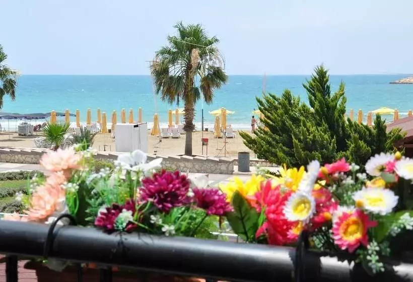 Kumsal Otel