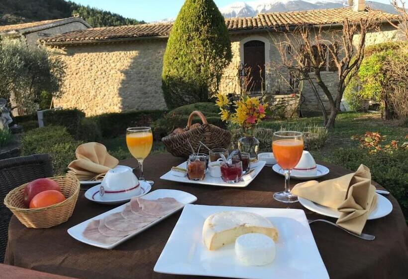 Пансион La Clue/ Le Jas Du Ventoux