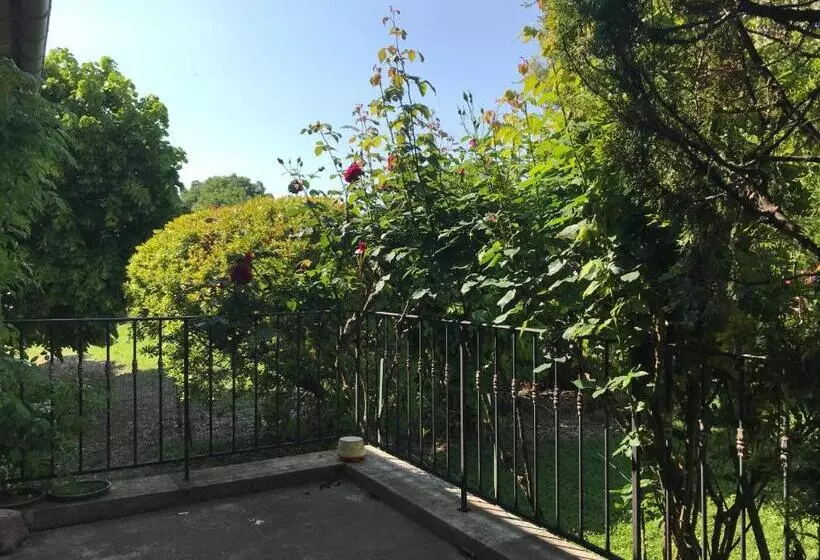 Majatalo La Clue/ Le Jas Du Ventoux