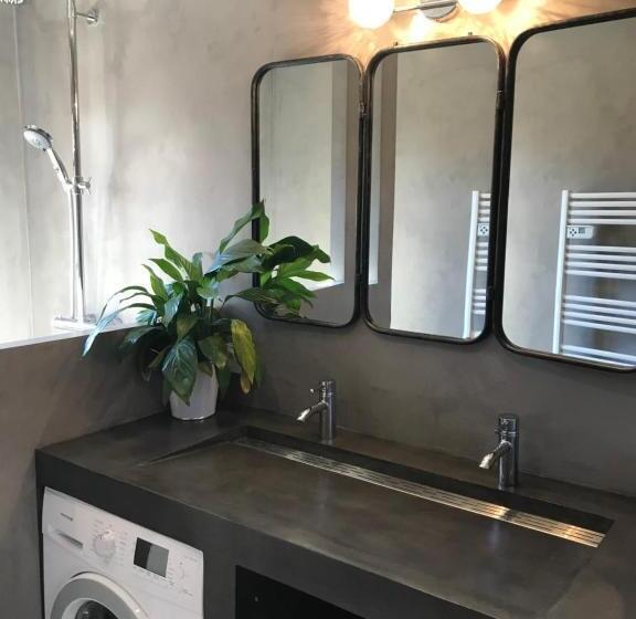 Пансион La Clue/ Le Jas Du Ventoux