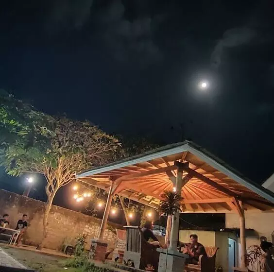 Majatalo Pondok Wahyu