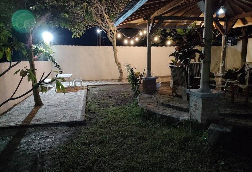 פנסיון Pondok Wahyu