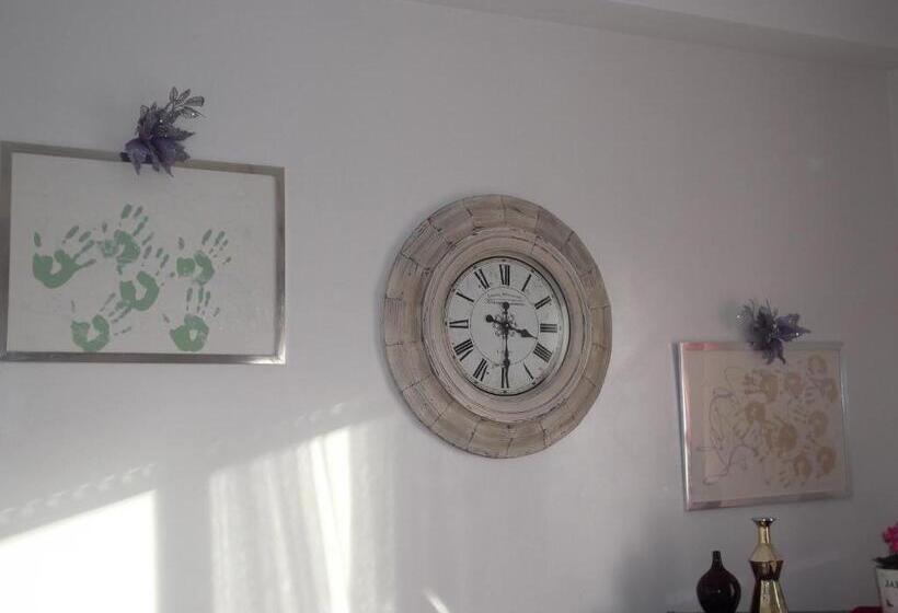 هتل B&b La Casa Di El