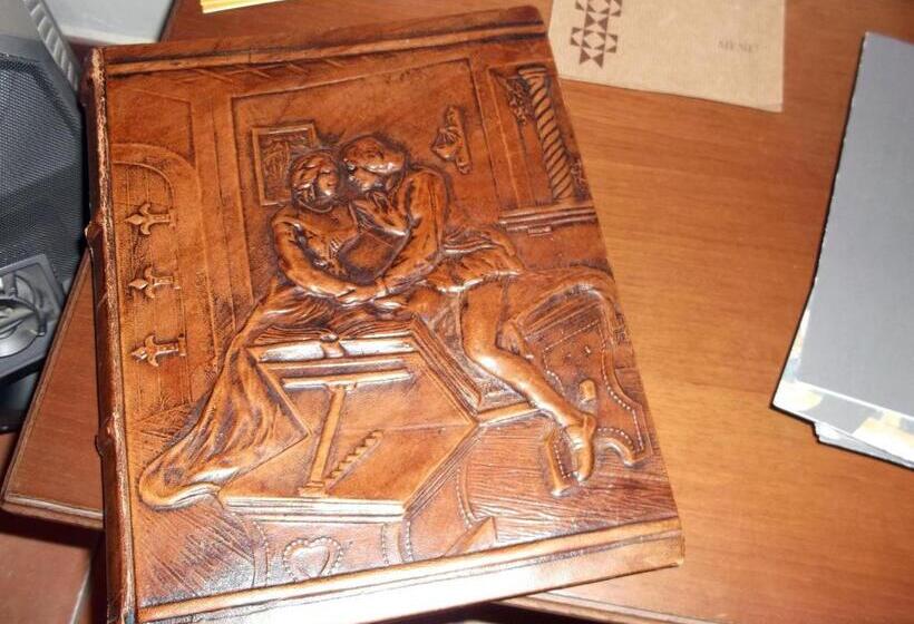 هتل B&b La Casa Di El