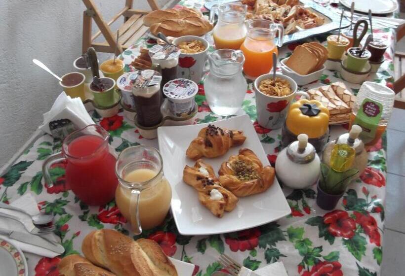 هتل B&b La Casa Di El