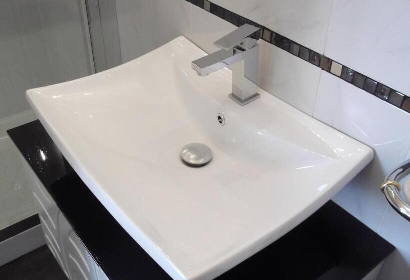 هتل B&b La Casa Di El